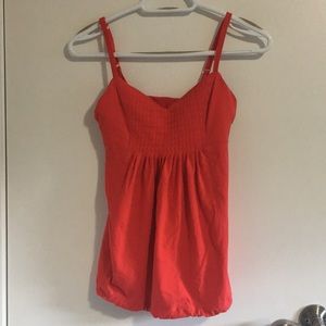 Lululemon tank
